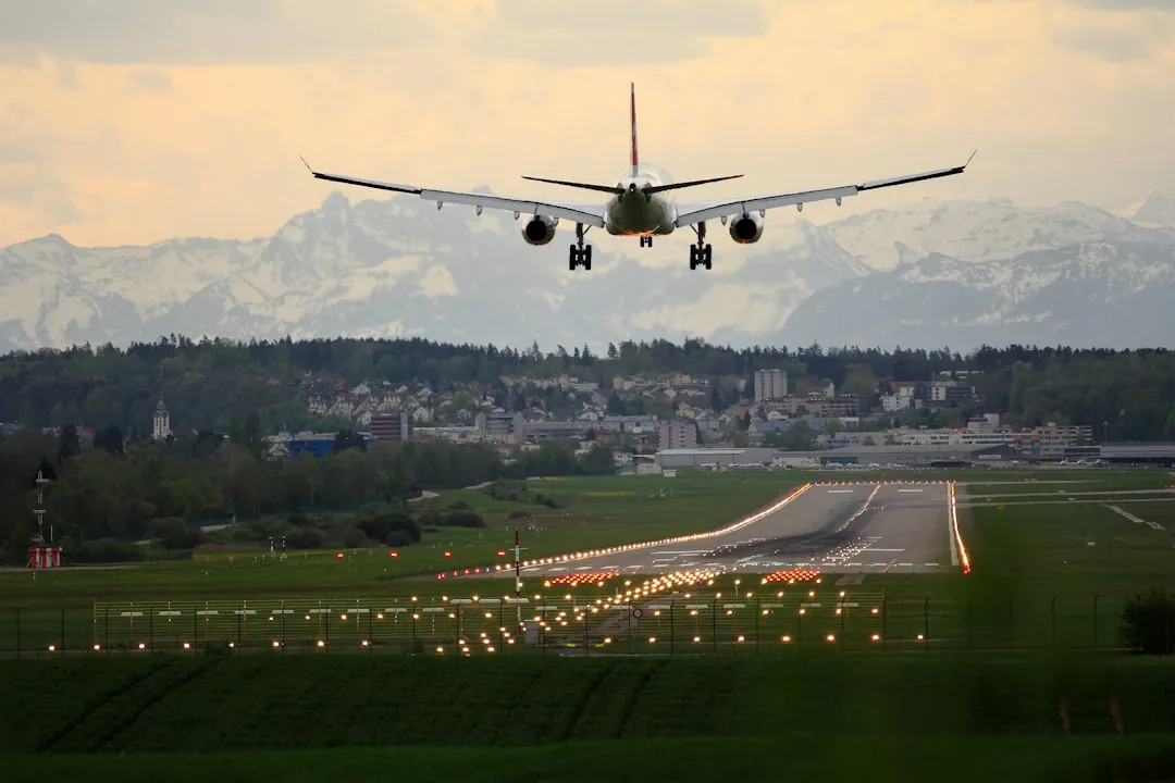 AI is learning to fly airplanes — and aviation is starting to embrace it - CNN
