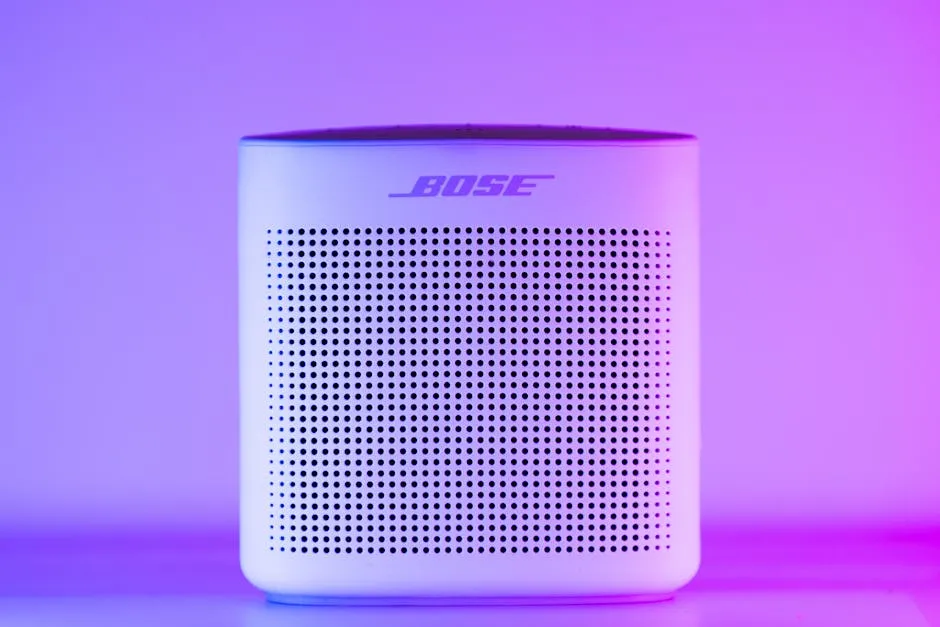 Bose Challenges Sonos with $299 Alexa+ Speaker and $1,099 Soundbar - Bloomberg.com