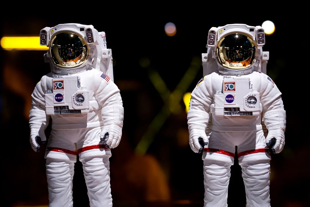 China launches 3 astronauts, including 1st ever from Hong Kong, to Tiangong space station (video) - Space