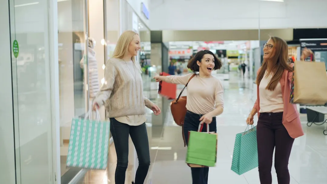 Lifestyle shopping center turnaround in CT adds six new tenants. Here’s who and when they open - Hartford Courant